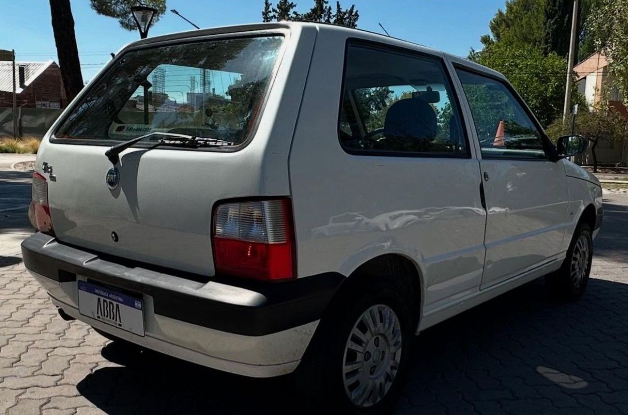 Fiat Uno Usado Financiado en Mendoza, deRuedas