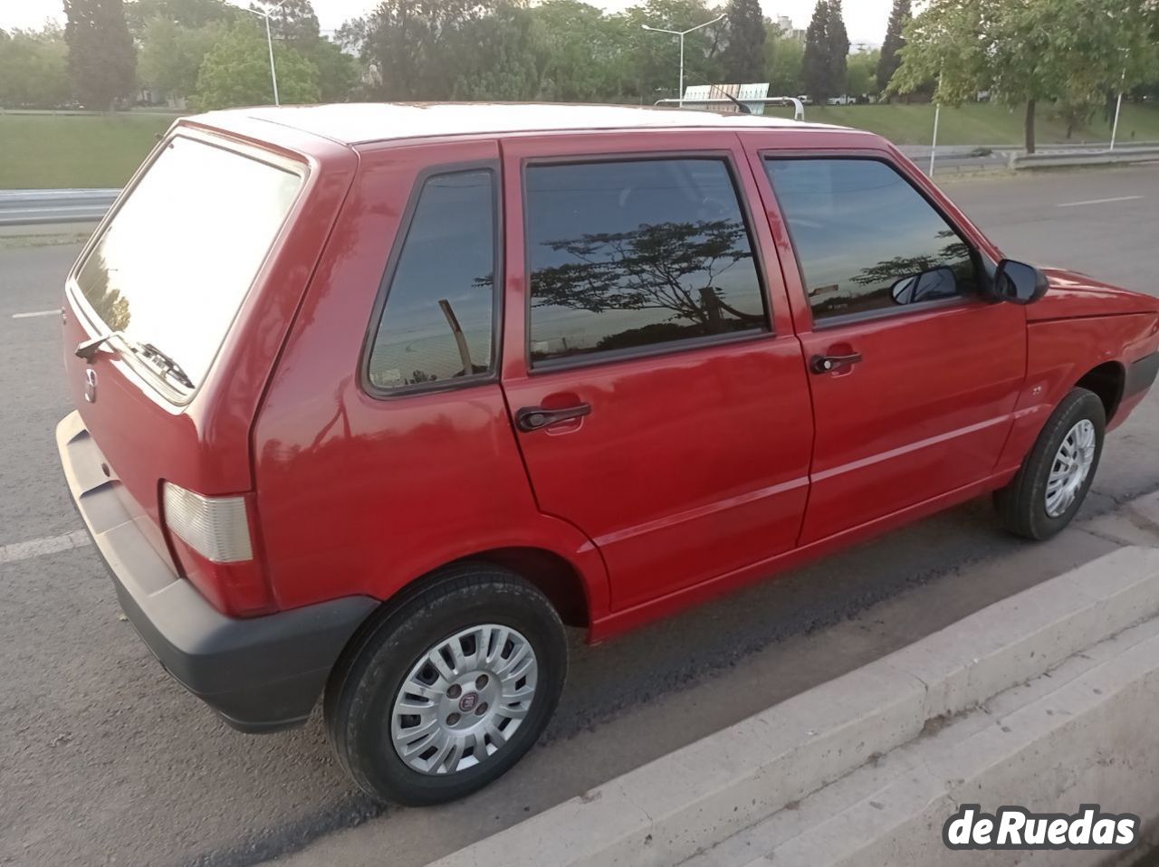 Fiat Uno Usado en Mendoza, deRuedas