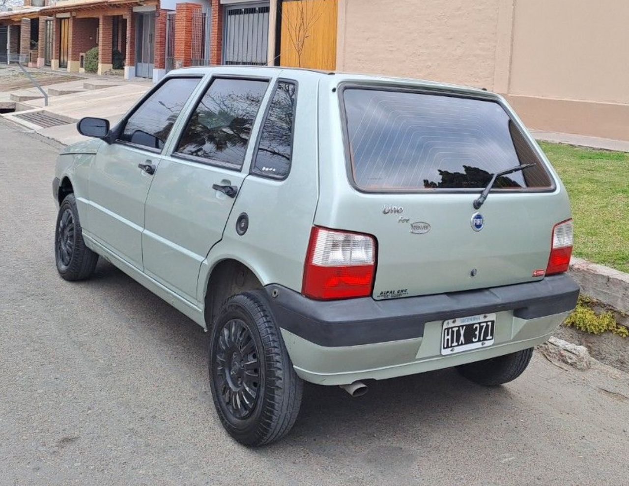 Fiat Uno Usado en Mendoza, deRuedas
