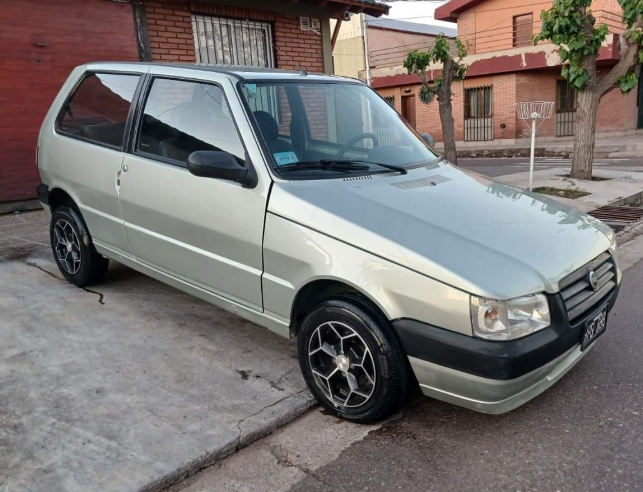 Fiat Uno Usado en Mendoza, deRuedas
