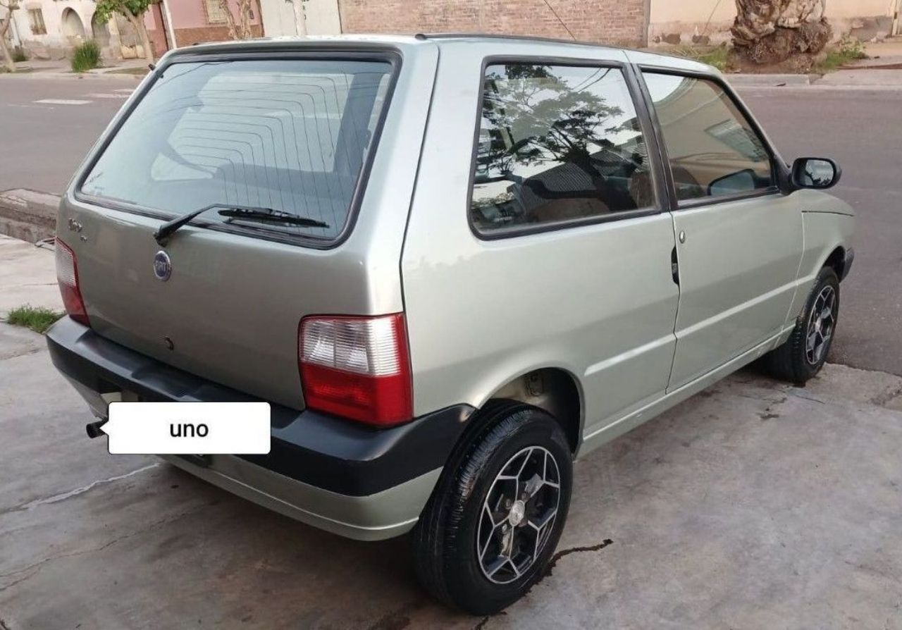 Fiat Uno Usado en Mendoza, deRuedas