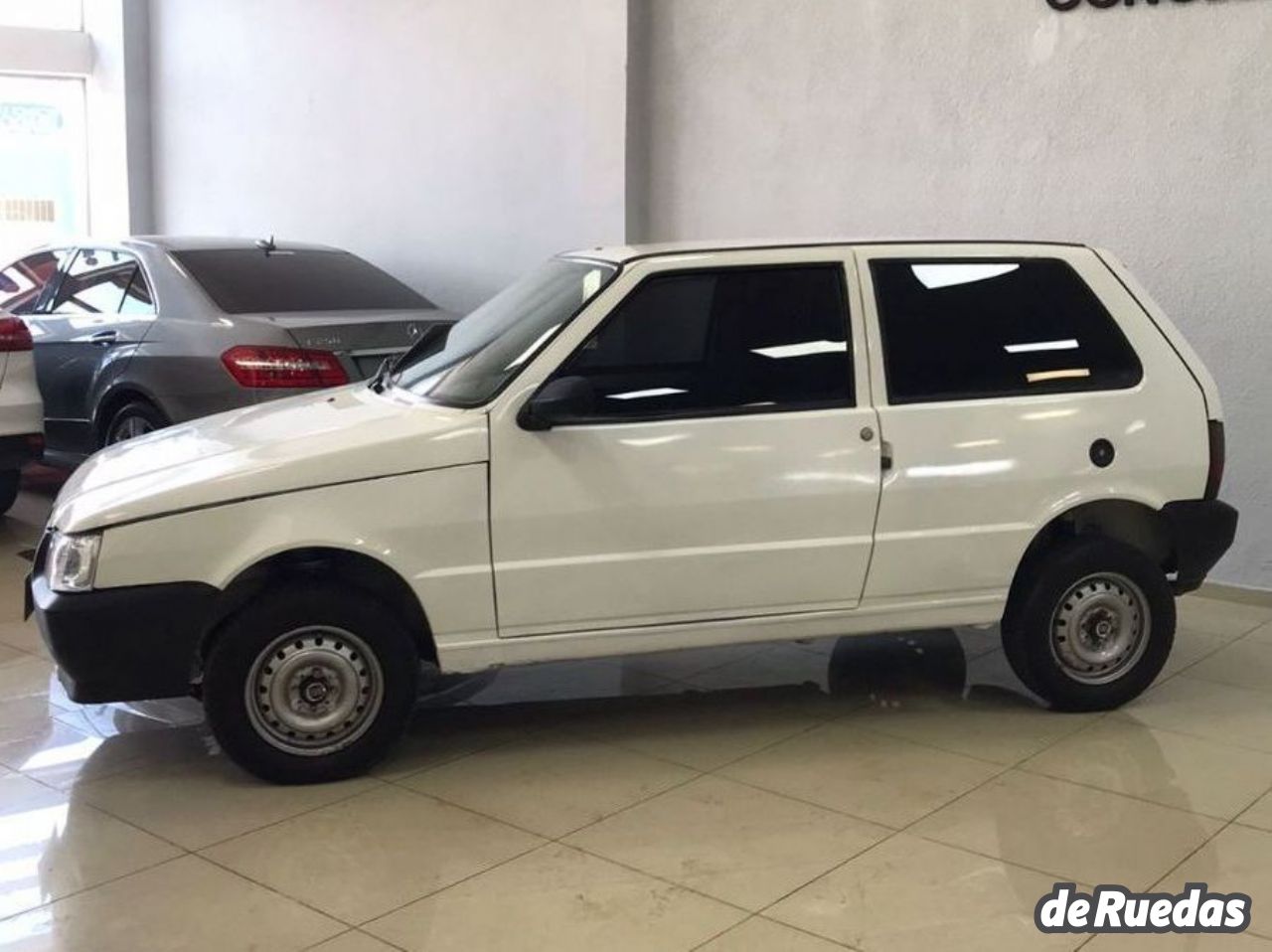 Fiat Uno Usado en Córdoba, deRuedas