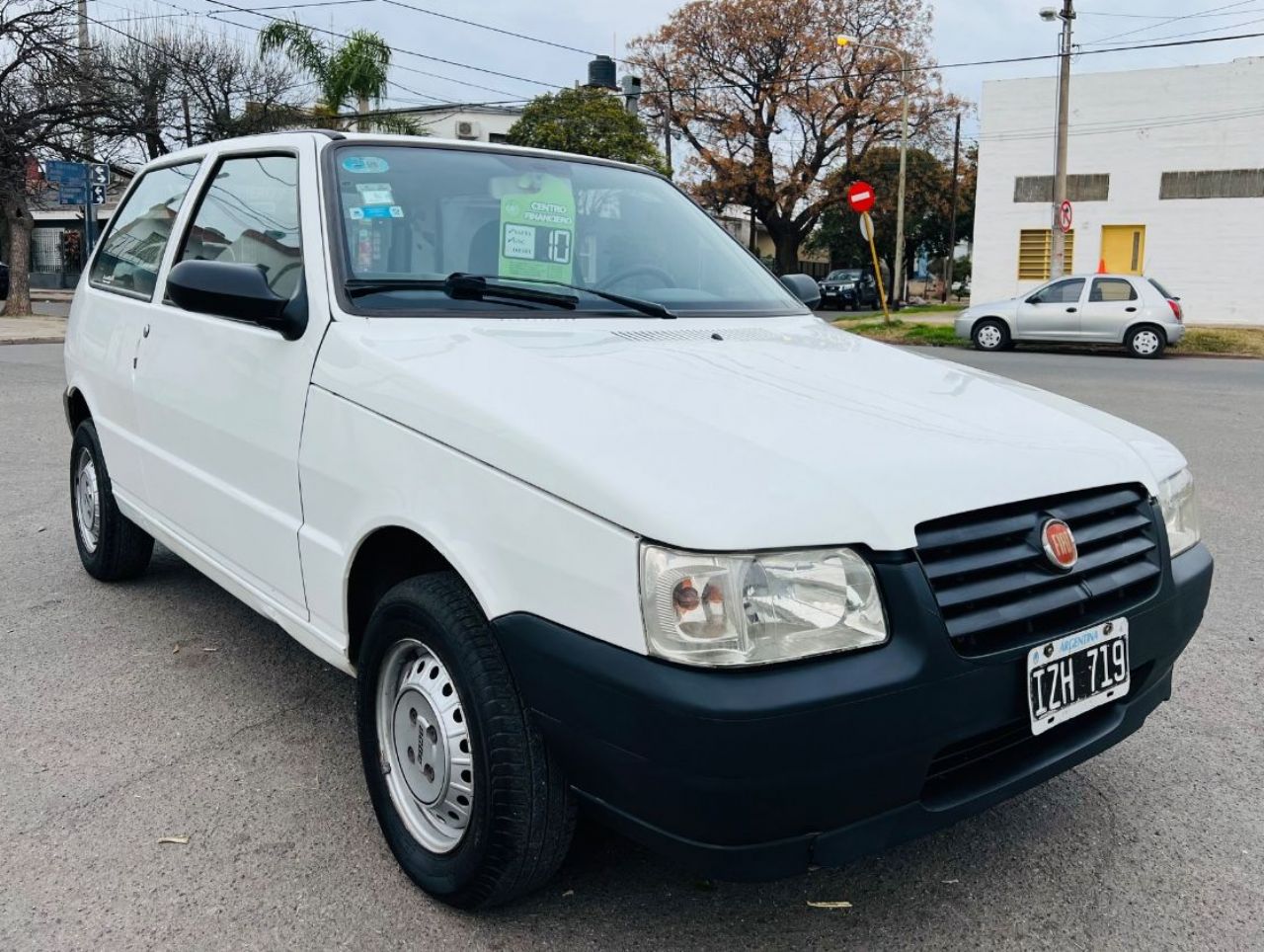 Fiat Uno Usado Financiado en Córdoba, deRuedas