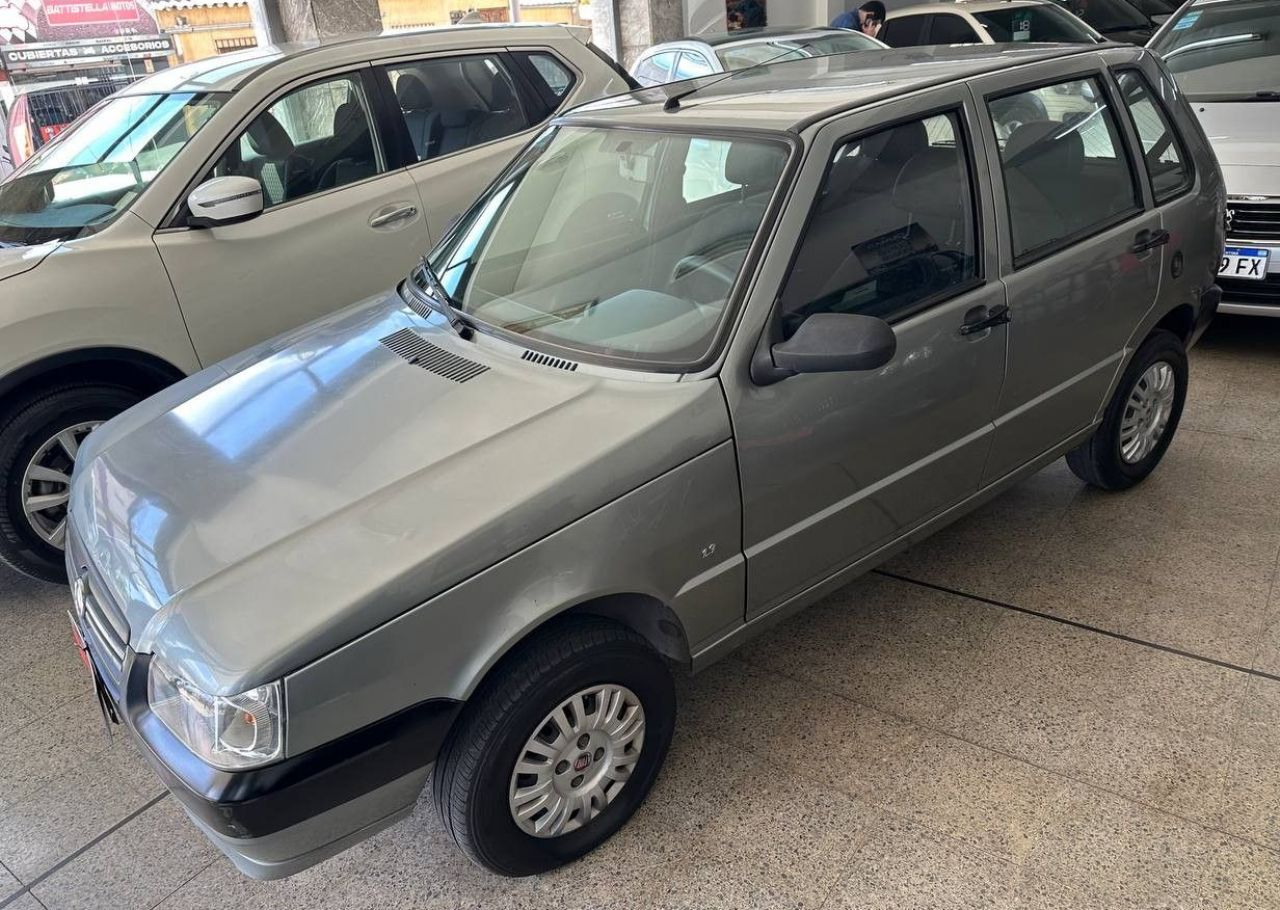 Fiat Uno Usado Financiado en Mendoza, deRuedas