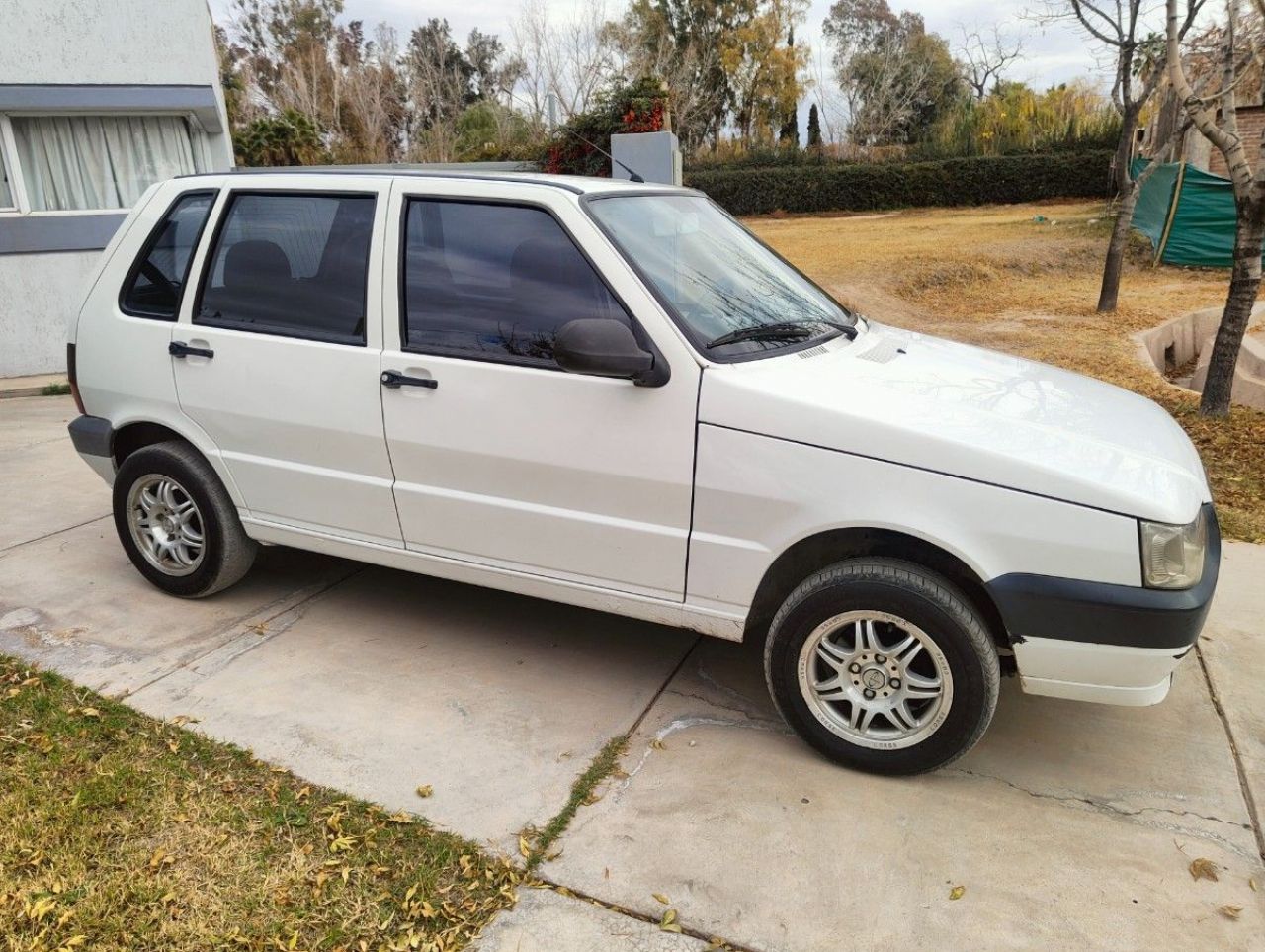 Fiat Uno Usado en Mendoza, deRuedas