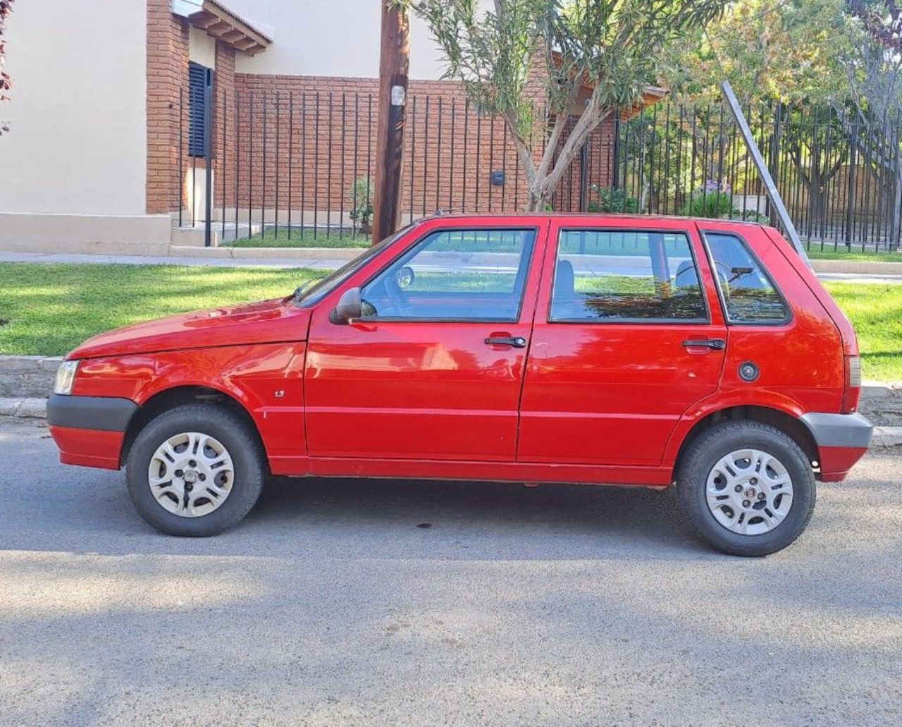Fiat Uno Usado en Mendoza, deRuedas