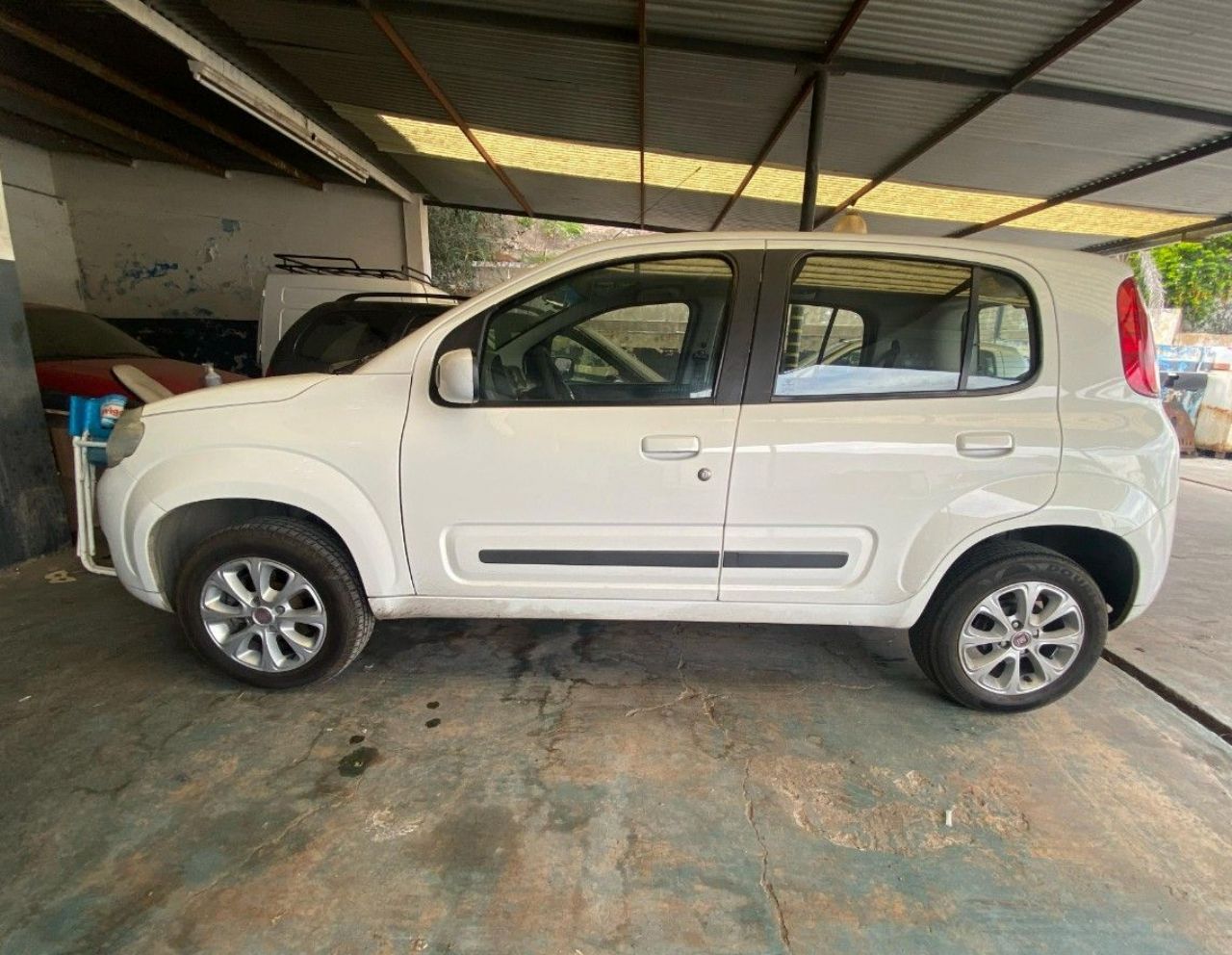 Fiat Uno Usado Financiado en Córdoba, deRuedas