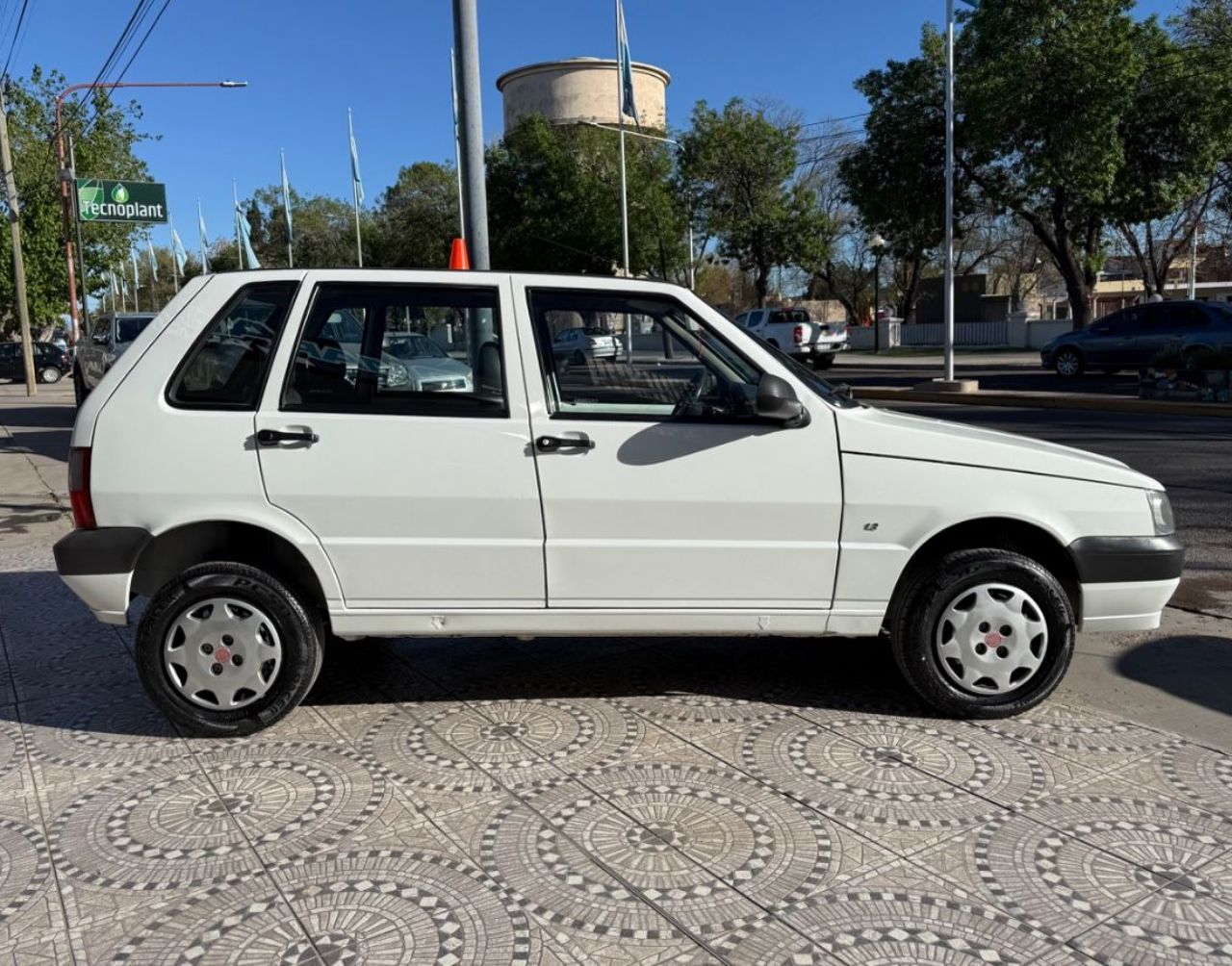 Fiat Uno Usado Financiado en Mendoza, deRuedas