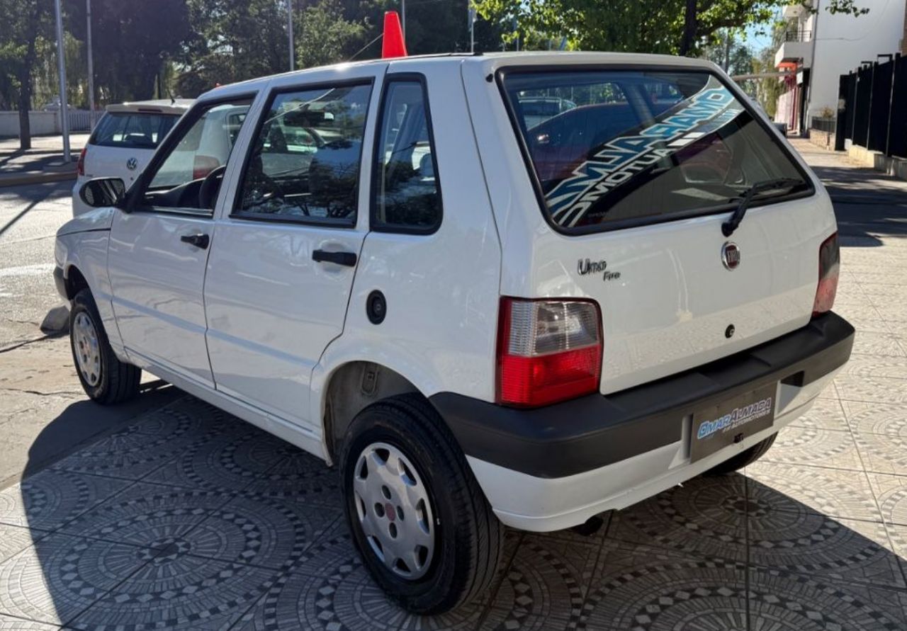 Fiat Uno Usado Financiado en Mendoza, deRuedas