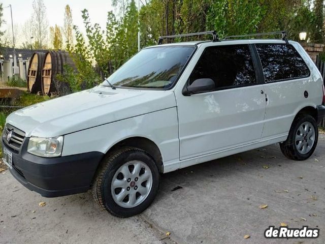 Fiat Uno Cargo Usada en Mendoza, deRuedas