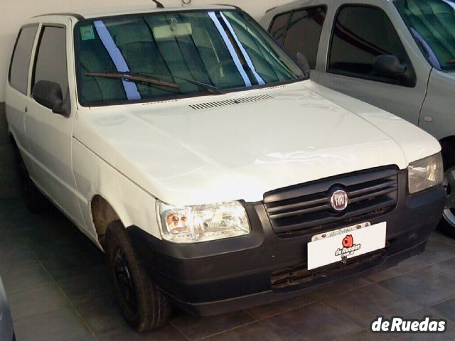 Fiat Uno Cargo Usada en Mendoza, deRuedas