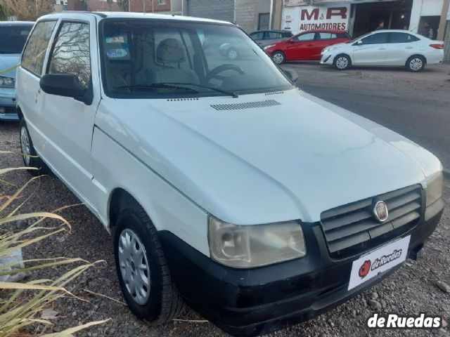 Fiat Uno Cargo Usada en Mendoza, deRuedas