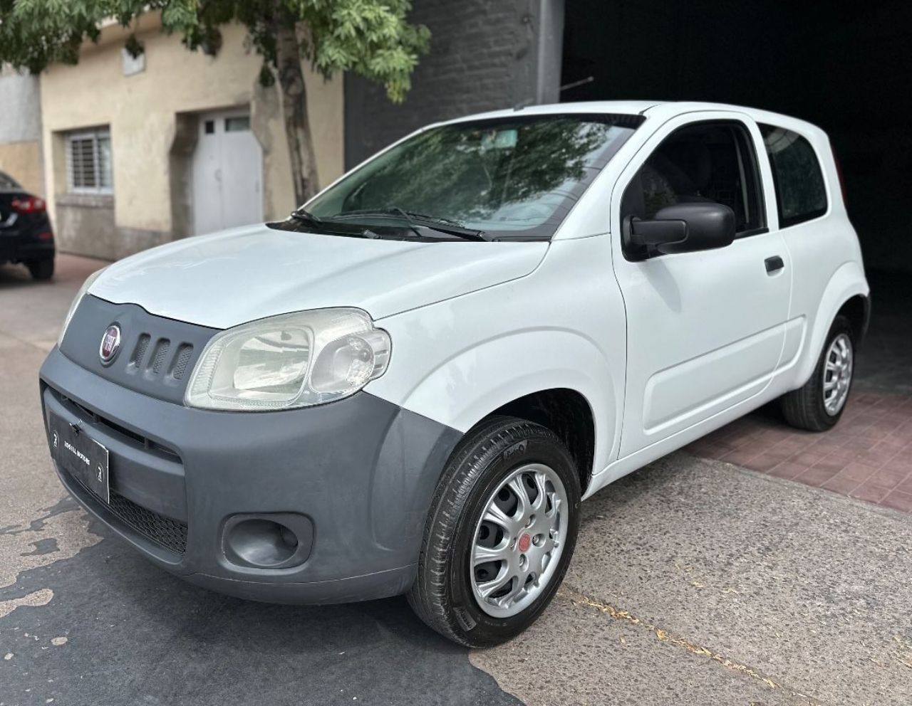 Fiat Uno Cargo Usada Financiado en Mendoza, deRuedas