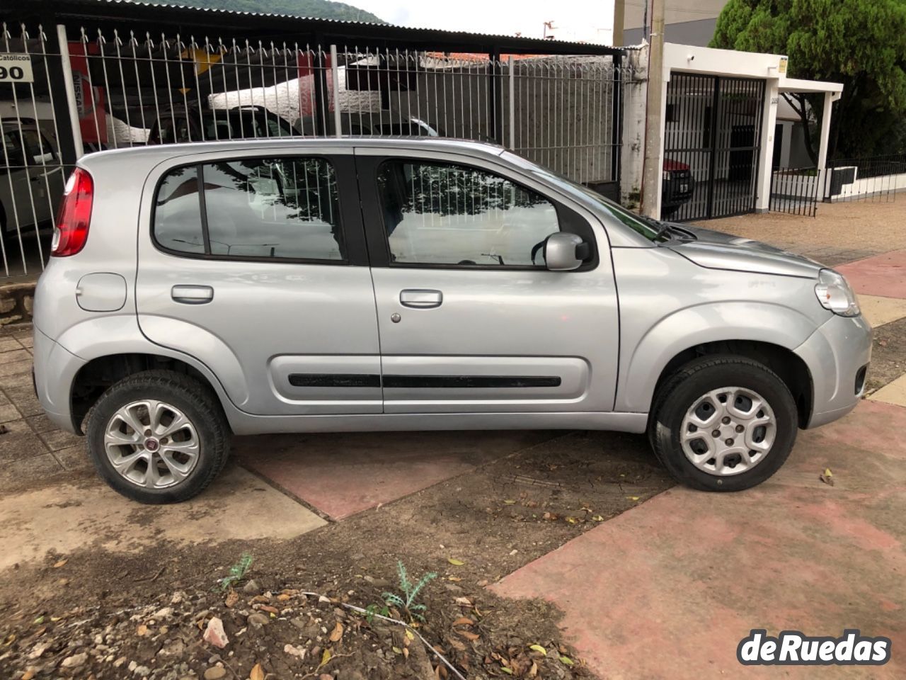 Fiat Uno Evo Usado en Salta, deRuedas