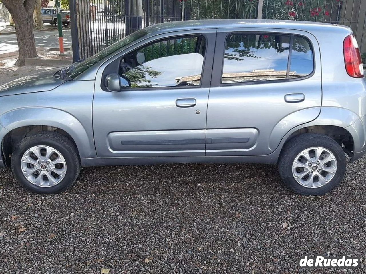 Fiat Uno Evo Usado en Mendoza, deRuedas