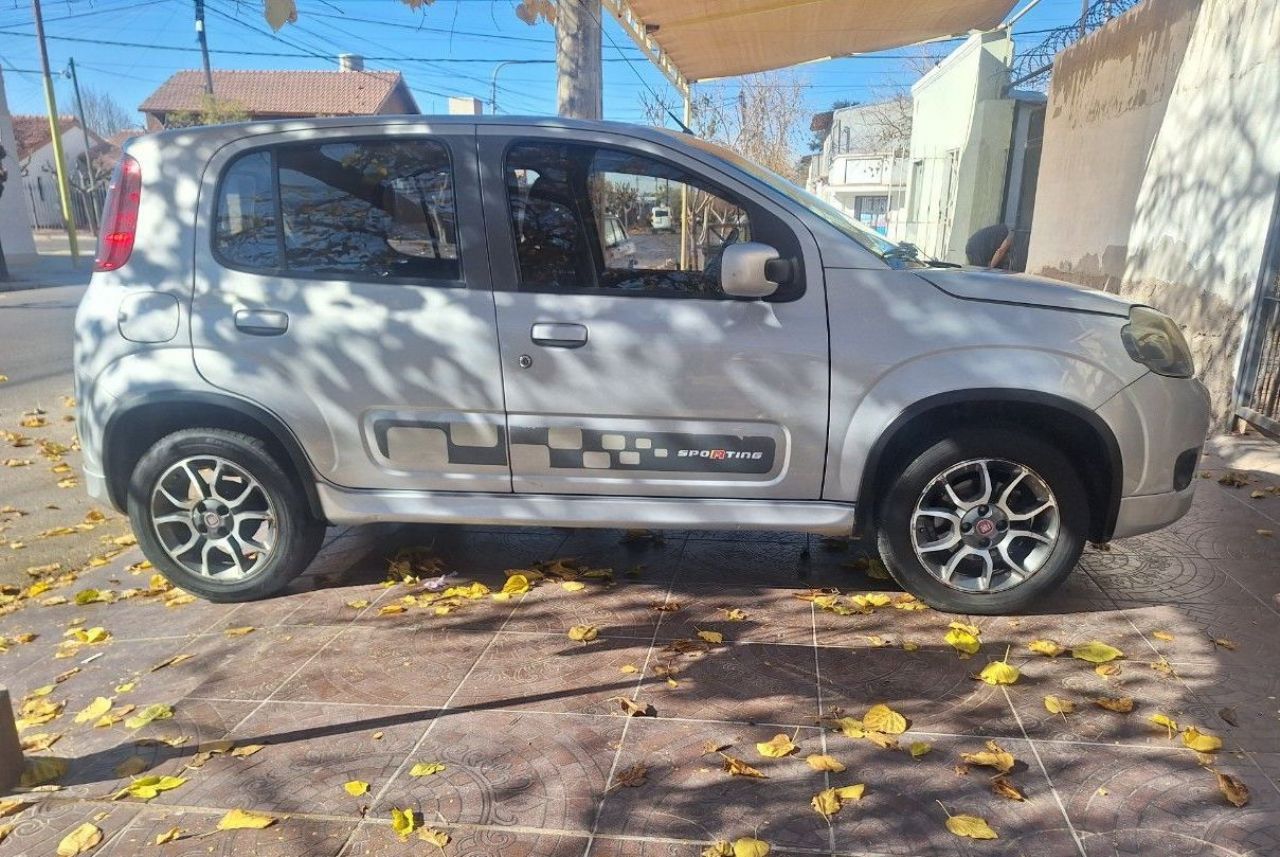 Fiat Uno Evo Usado en Mendoza, deRuedas