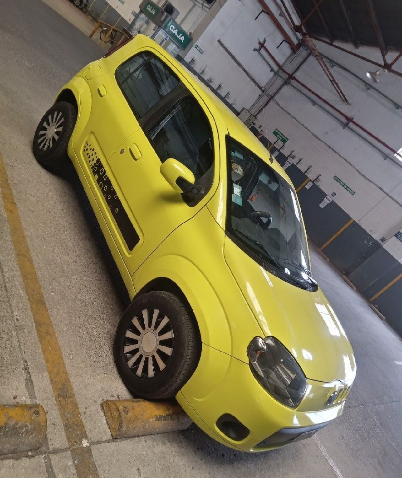 Fiat Uno Evo Usado en Córdoba, deRuedas