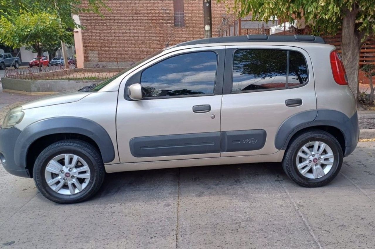Fiat Uno Evo Usado en Mendoza, deRuedas