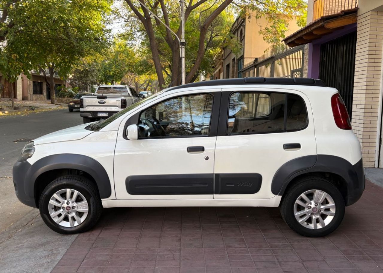 Fiat Uno Evo Usado en Mendoza, deRuedas