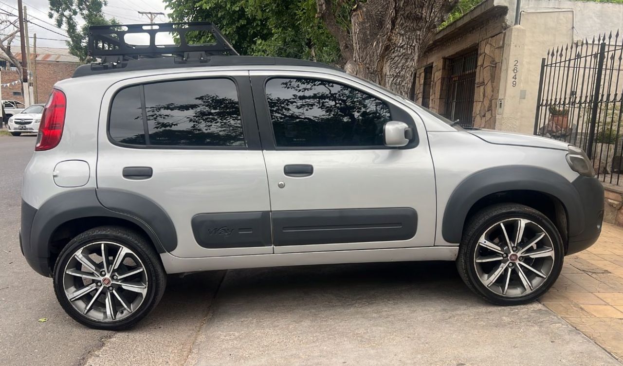Fiat Uno Evo Usado en Mendoza, deRuedas