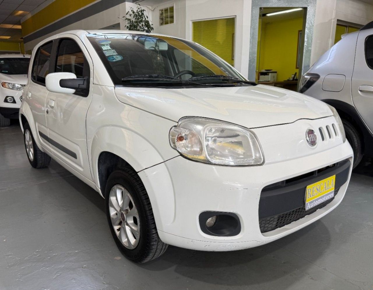 Fiat Uno Evo Usado Financiado en Córdoba, deRuedas