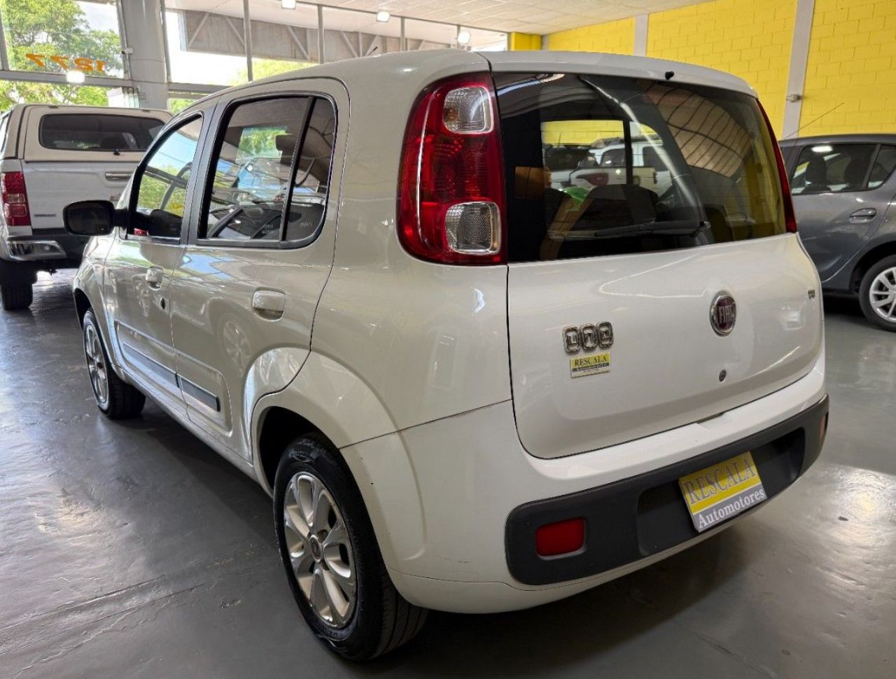 Fiat Uno Evo Usado Financiado en Córdoba, deRuedas