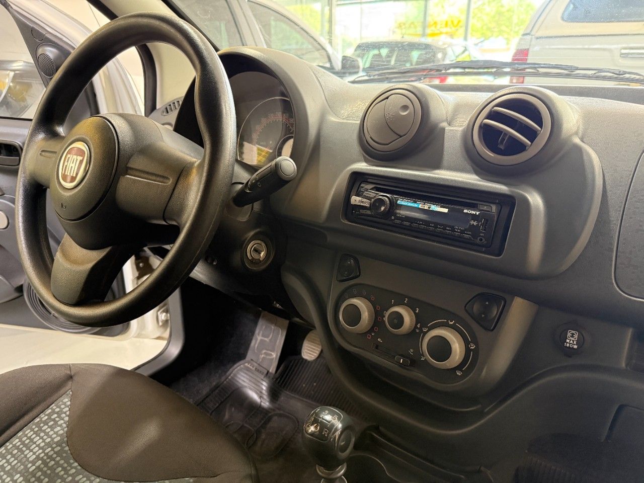 Fiat Uno Evo Usado Financiado en Córdoba, deRuedas