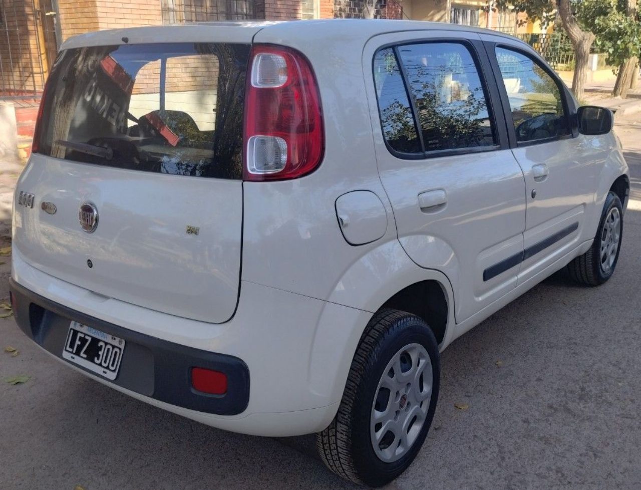 Fiat Uno Evo Usado en Mendoza, deRuedas