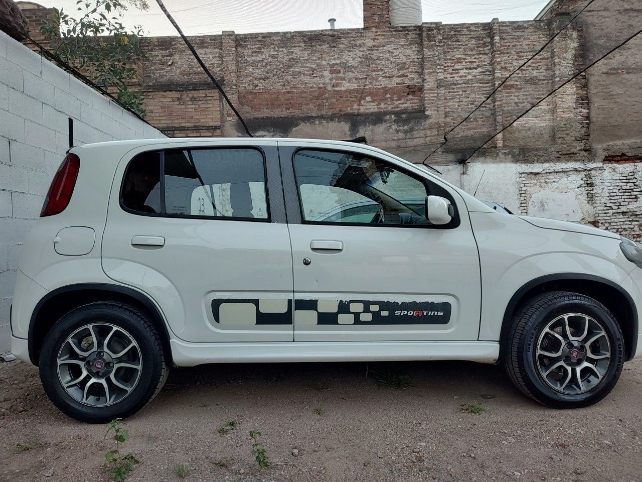 Fiat Uno Evo Usado en Córdoba, deRuedas