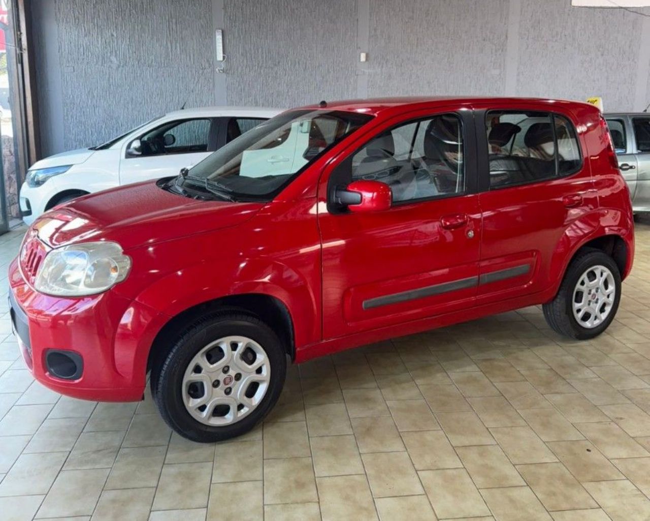 Fiat Uno Evo Usado Financiado en Córdoba, deRuedas