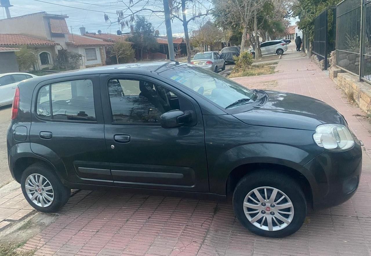Fiat Uno Evo Usado en Mendoza, deRuedas