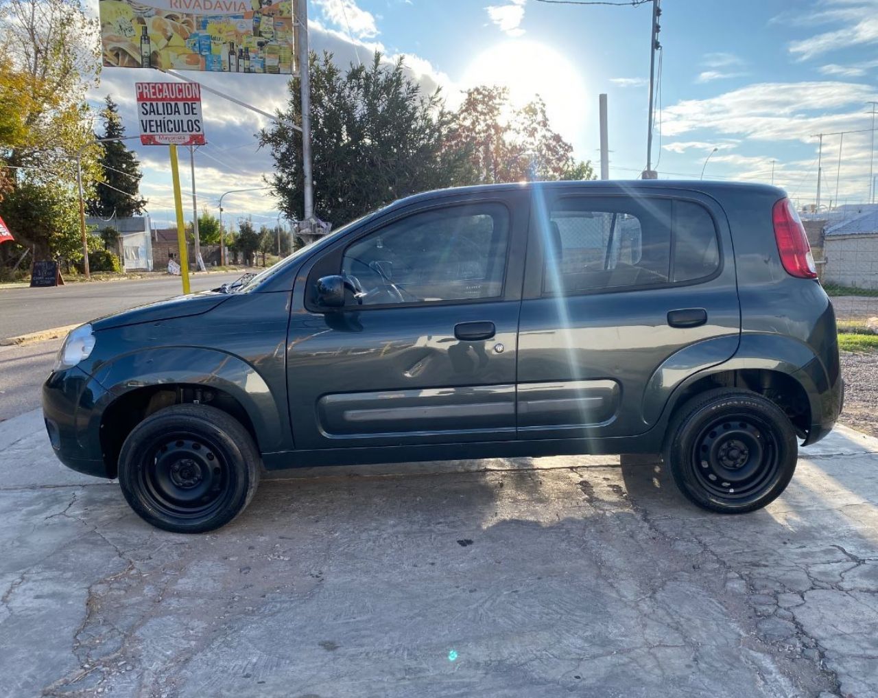 Fiat Uno Evo Usado Financiado en Mendoza, deRuedas