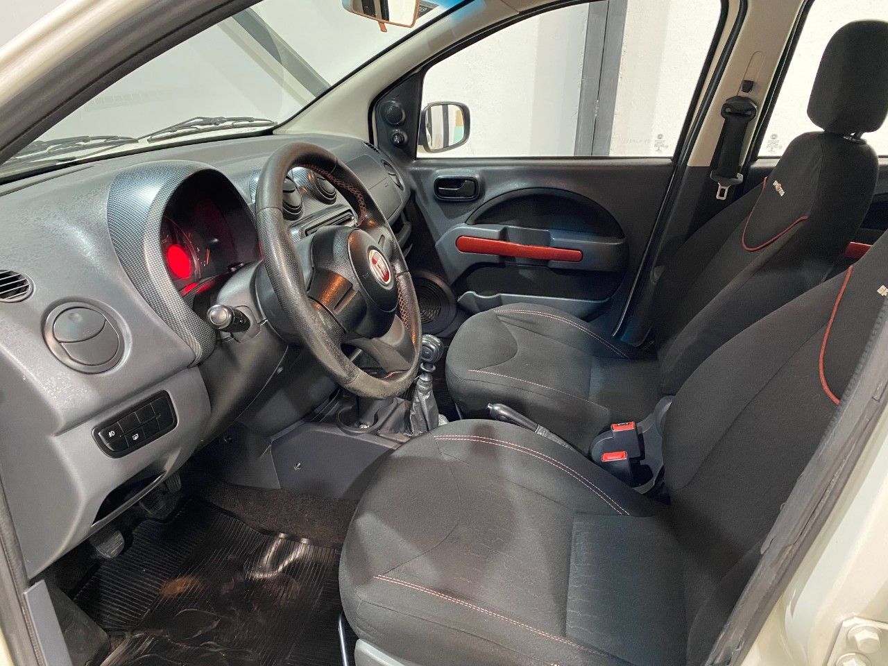 Fiat Uno Evo Usado en Mendoza, deRuedas
