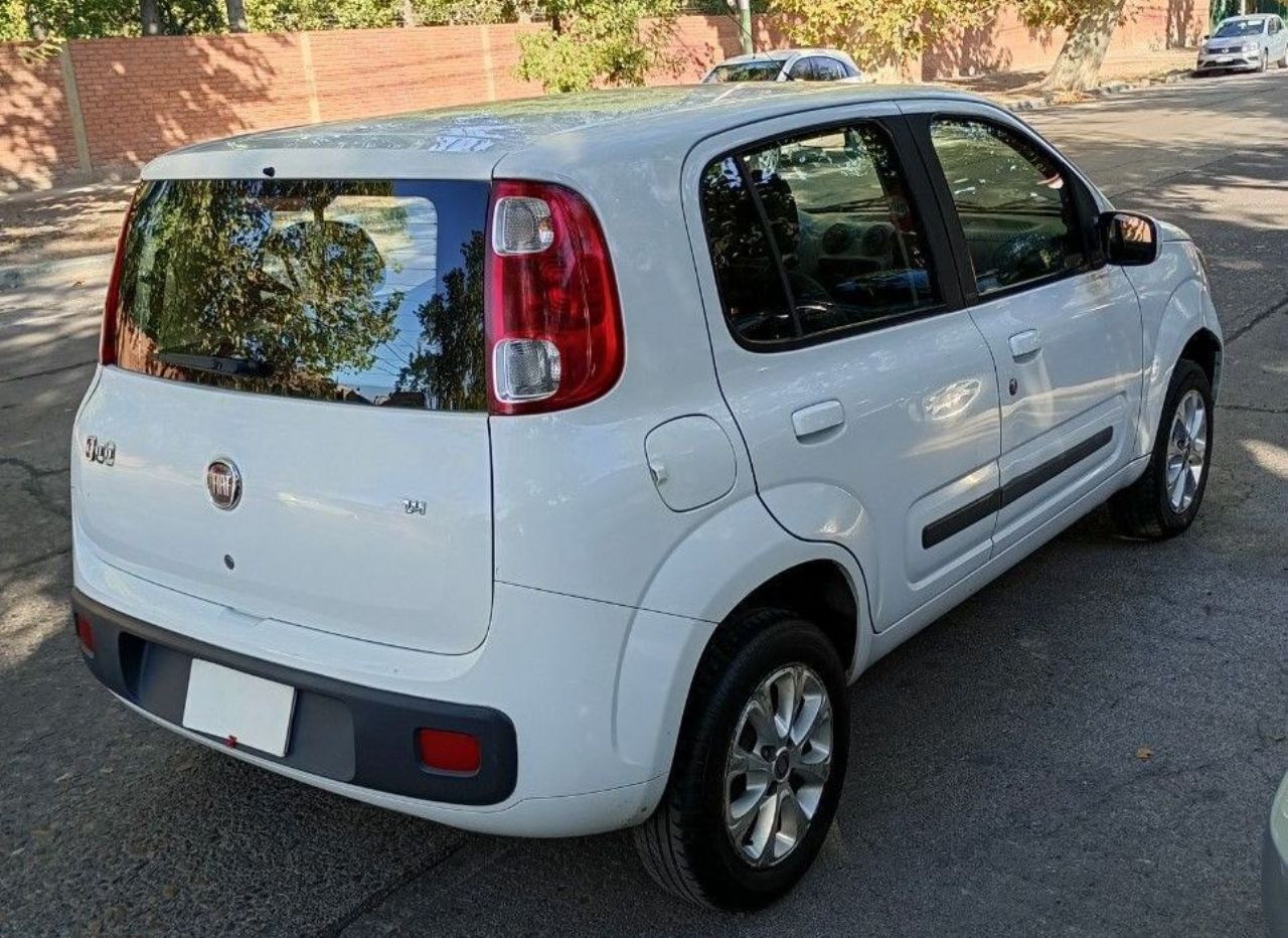 Fiat Uno Evo Usado Financiado en Mendoza, deRuedas