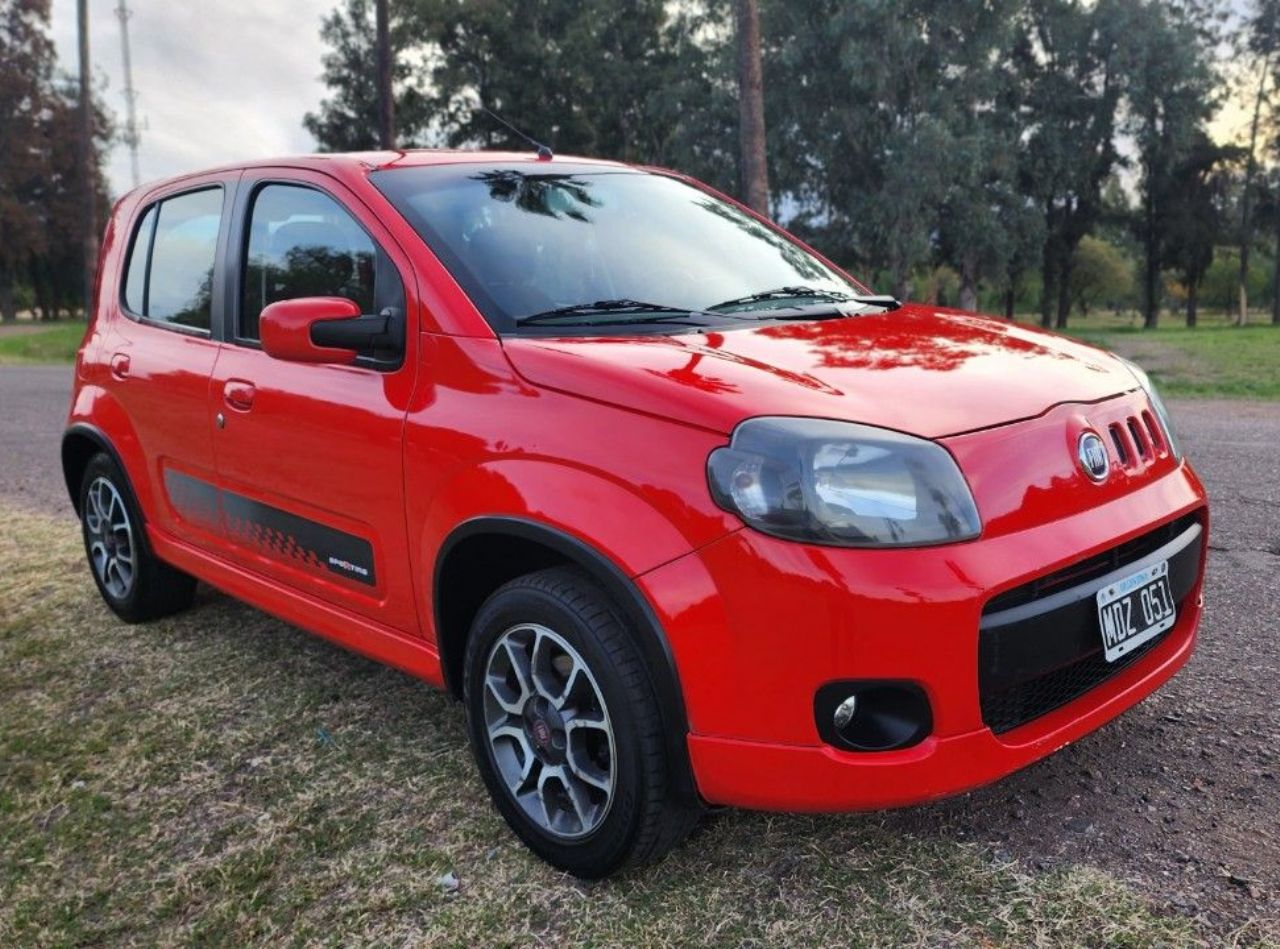 Fiat Uno Evo Usado Financiado en Mendoza, deRuedas