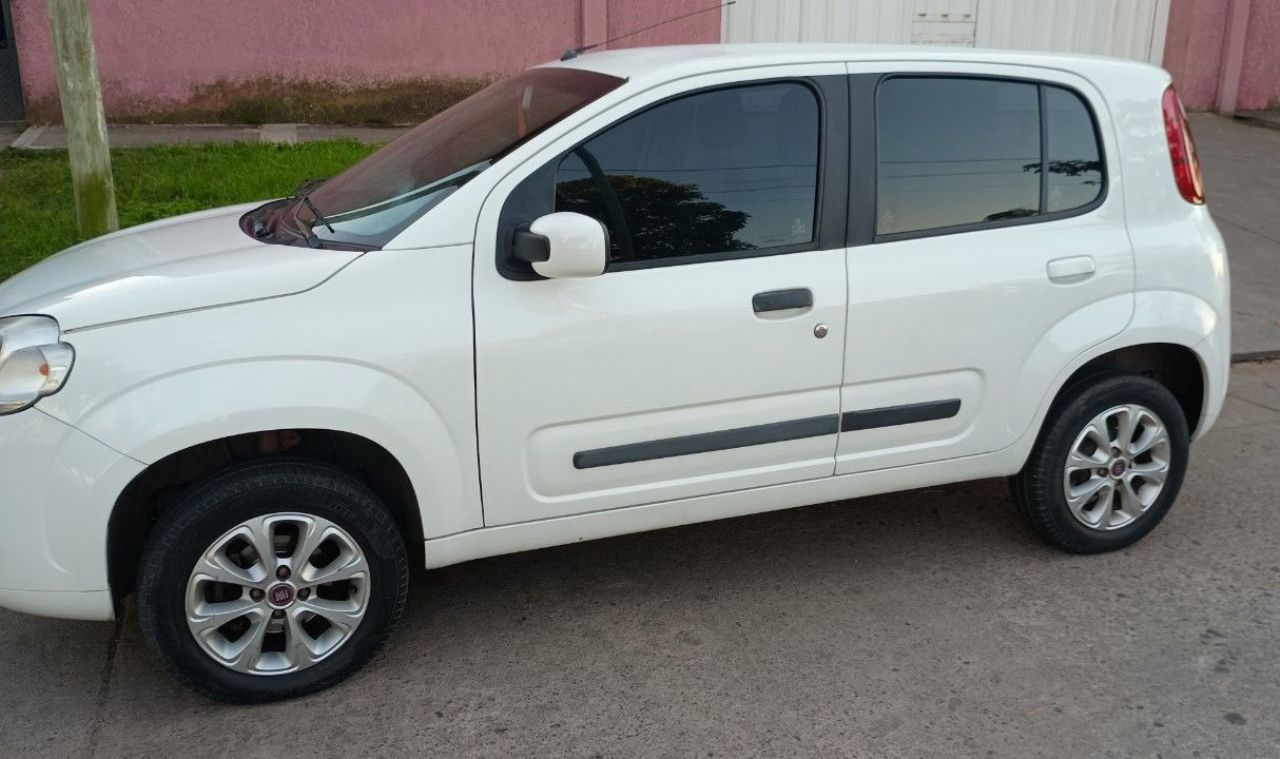 Fiat Uno Evo Usado en Tucumán, deRuedas
