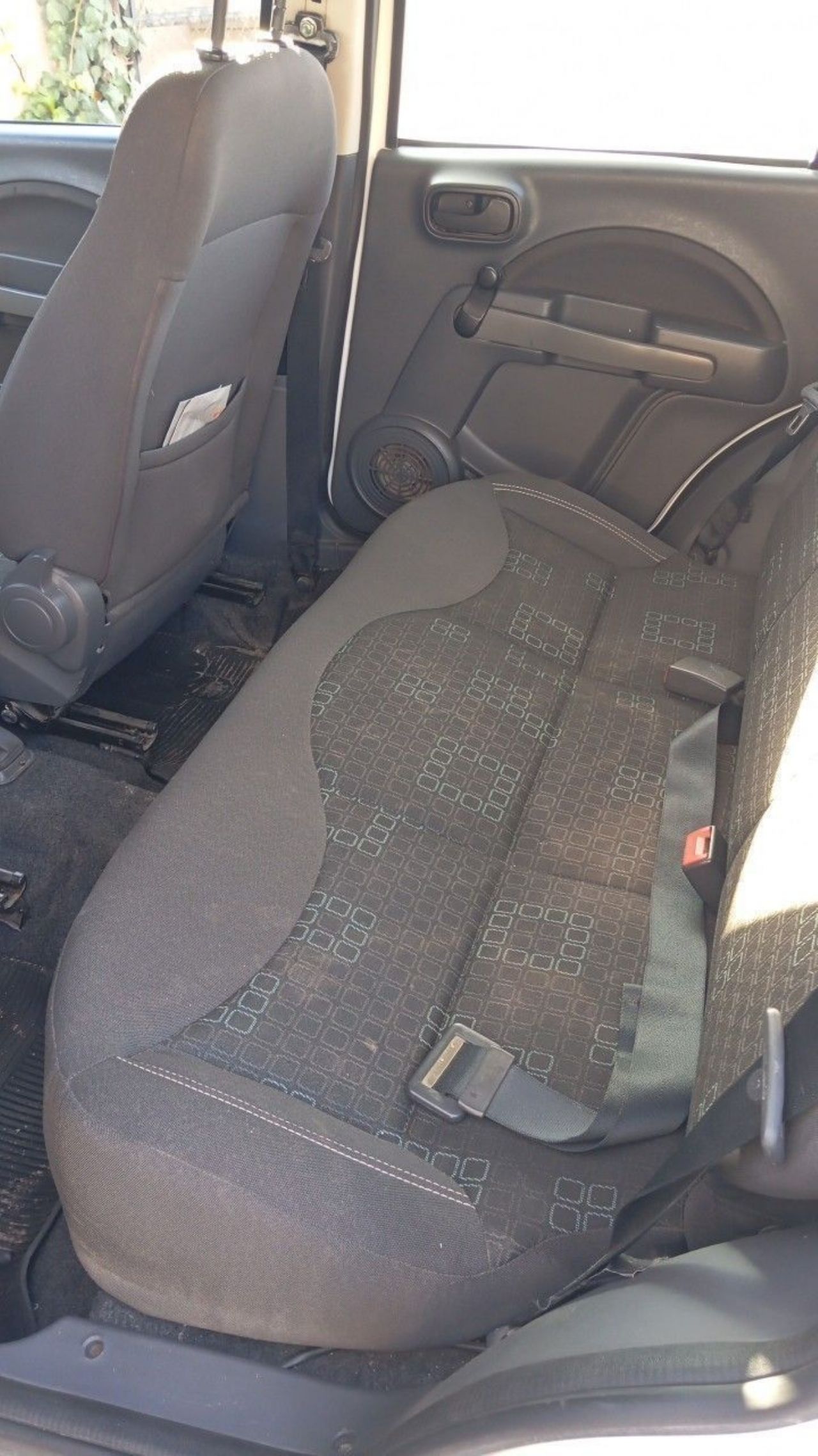 Fiat Uno Evo Usado en Mendoza, deRuedas