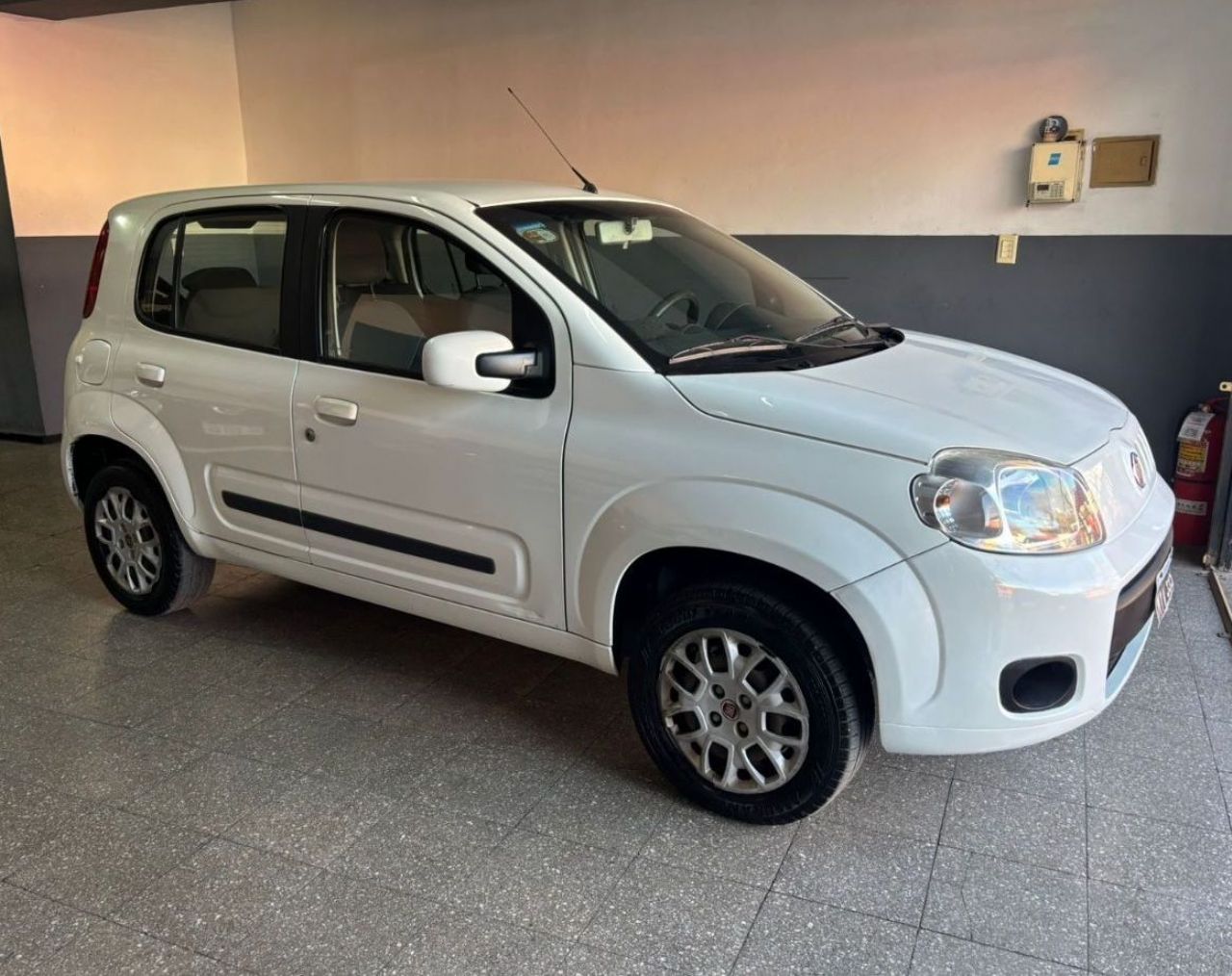 Fiat Uno Evo Usado Financiado en Mendoza, deRuedas