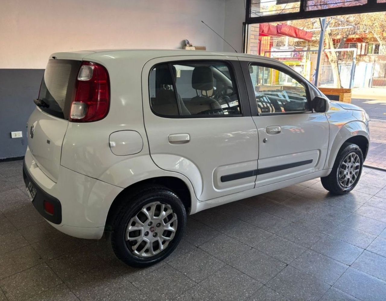 Fiat Uno Evo Usado Financiado en Mendoza, deRuedas
