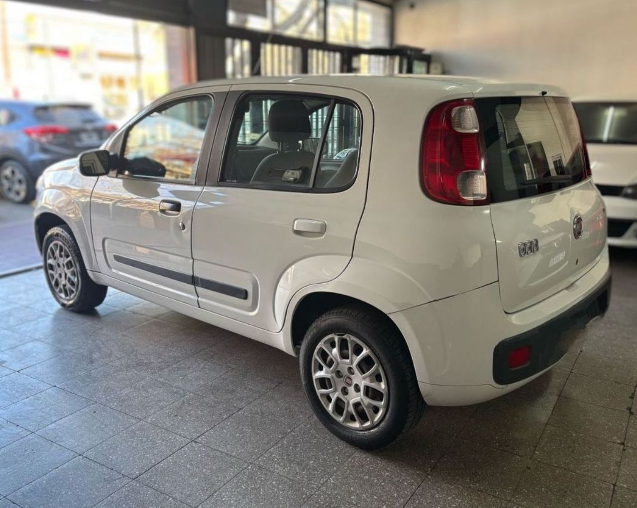 Fiat Uno Evo Usado Financiado en Mendoza, deRuedas