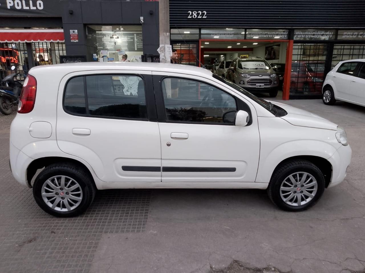 Fiat Uno Evo Usado Financiado en Córdoba, deRuedas