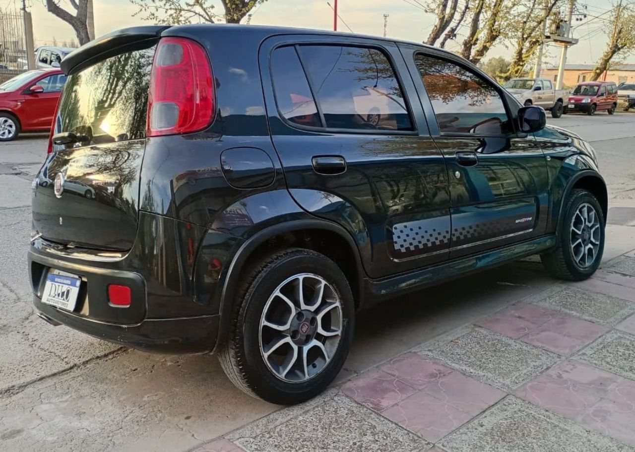 Fiat Uno Evo Usado Financiado en Mendoza, deRuedas