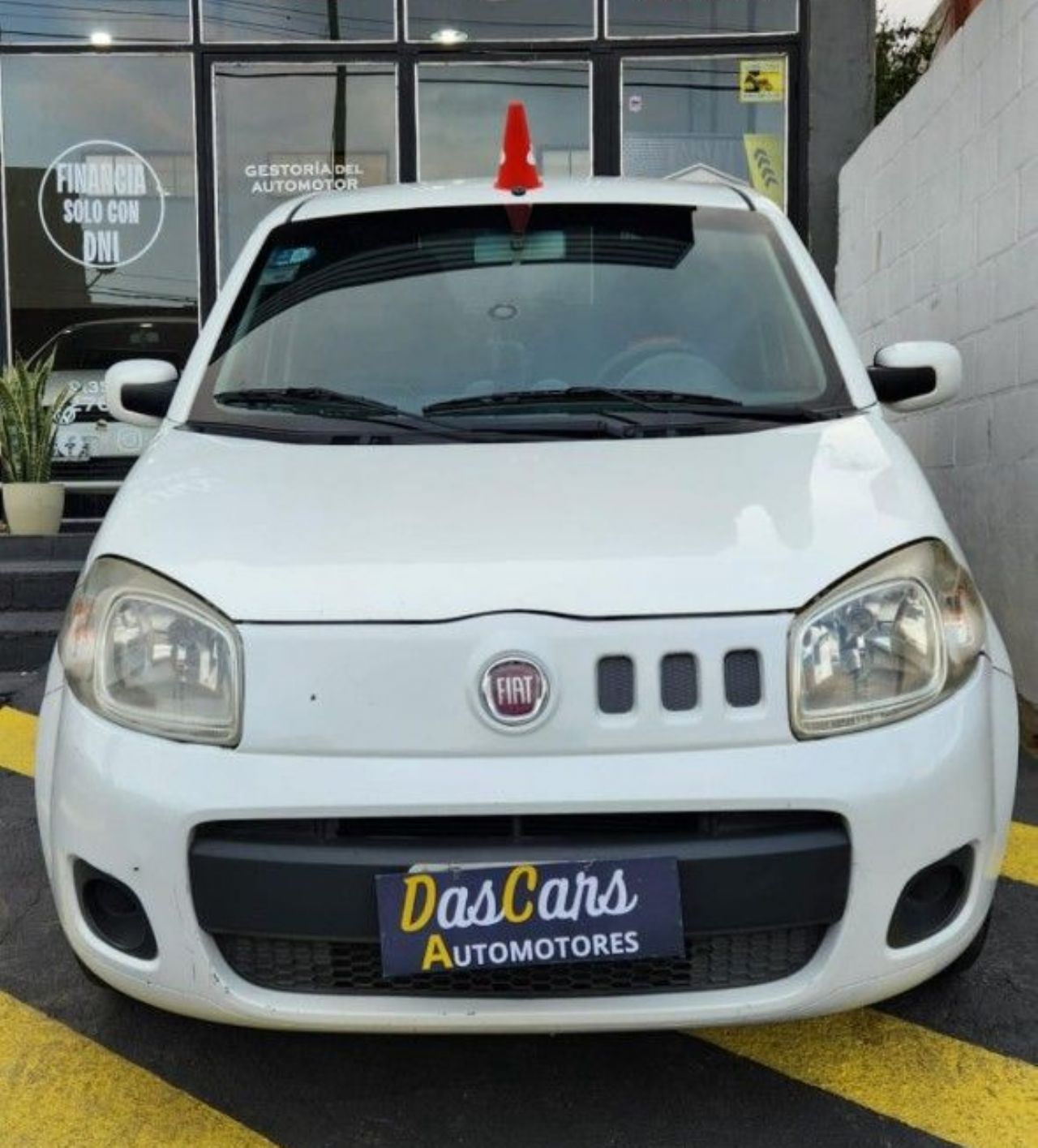 Fiat Uno Evo Usado Financiado en Córdoba, deRuedas
