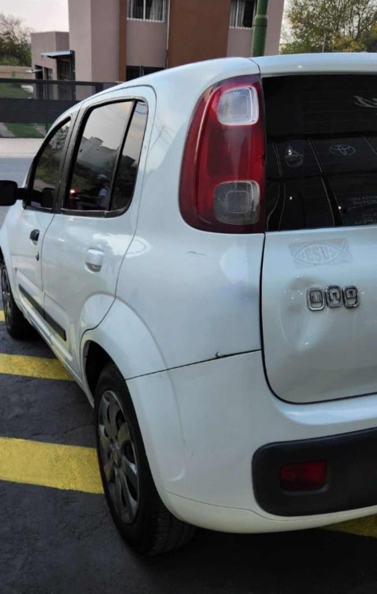 Fiat Uno Evo Usado Financiado en Córdoba, deRuedas