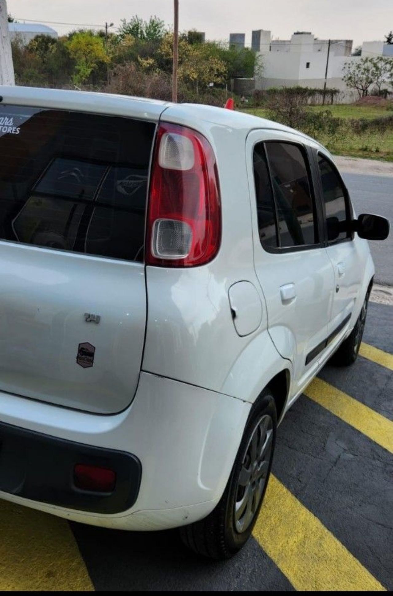 Fiat Uno Evo Usado Financiado en Córdoba, deRuedas