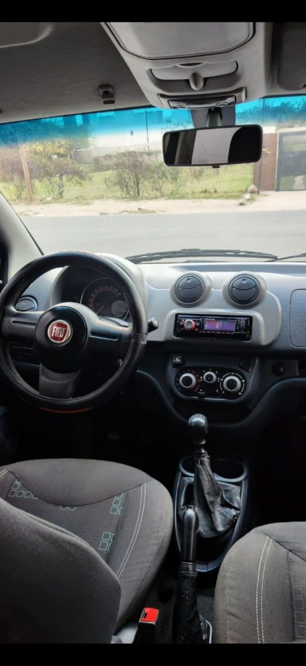 Fiat Uno Evo Usado Financiado en Córdoba, deRuedas