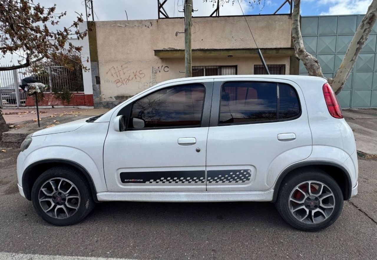 Fiat Uno Evo Usado en Mendoza, deRuedas