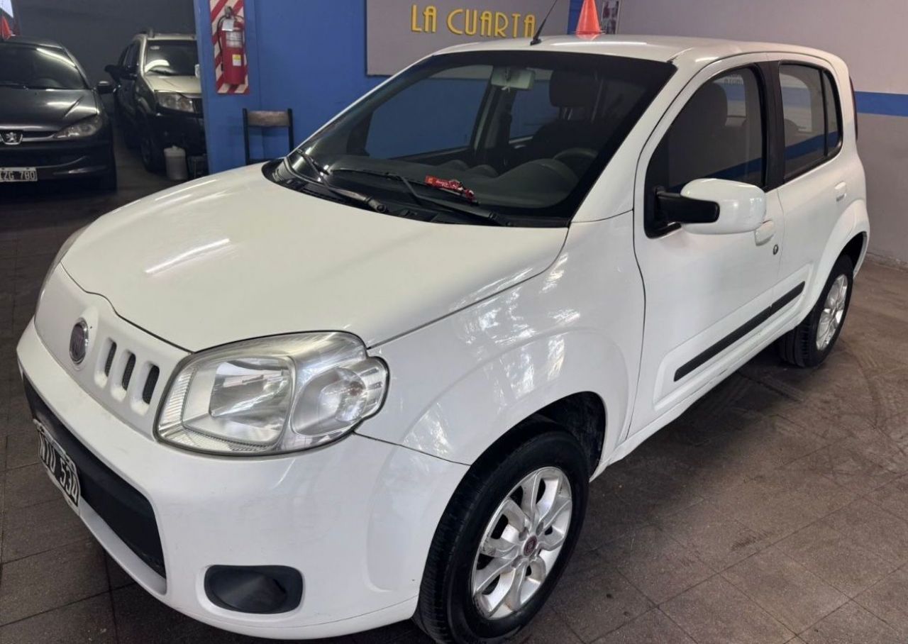 Fiat Uno Evo Usado Financiado en Mendoza, deRuedas