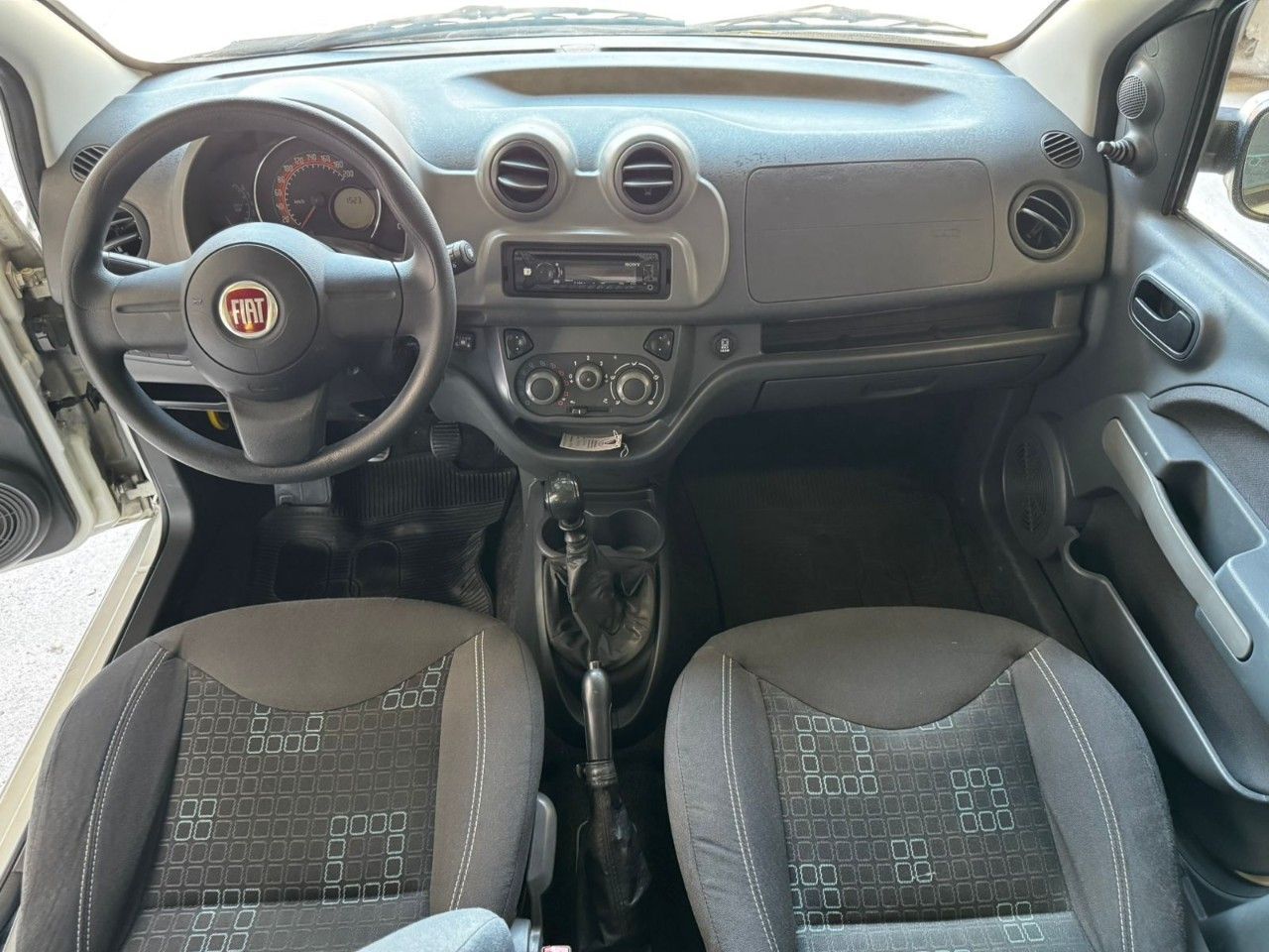 Fiat Uno Evo Usado en Córdoba, deRuedas