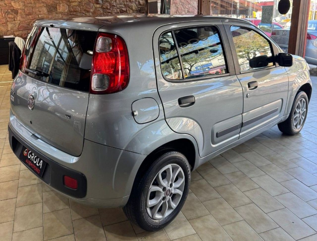 Fiat Uno Evo Usado Financiado en Córdoba, deRuedas
